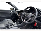 Audi Q3 Image 6