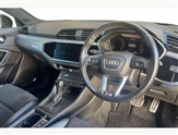 Audi Q3 Image 6