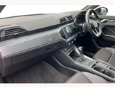 Audi Q3 Image 2