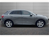 Audi Q3 Image 4