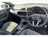 Audi Q3 Image 6