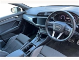 Audi Q3 Image 6
