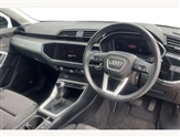 Audi Q3 Image 6
