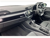 Audi Q3 Image 2