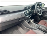 Audi Q3 Image 2