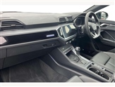 Audi Q3 Image 2