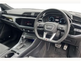Audi Q3 Image 6