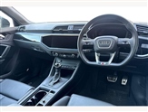 Audi Q3 Image 6