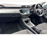 Audi Q3 Image 2