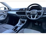 Audi Q3 Image 6