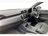Audi Q3 Image 2