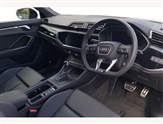 Audi Q3 Image 6