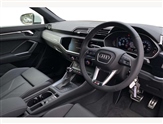 Audi Q3 Image 6