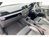 Audi Q3 Image 2