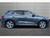 Audi Q3 Image 4