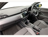 Audi Q3 Image 2