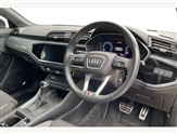 Audi Q3 Image 6