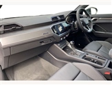 Audi Q3 Image 2