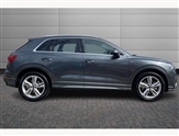 Audi Q3 Image 4