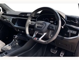 Audi Q3 Image 6