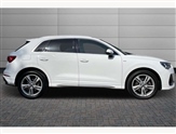 Audi Q3 Image 4