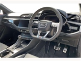 Audi Q3 Image 6