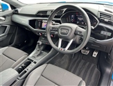 Audi Q3 Image 6