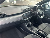 Audi Q3 Image 3