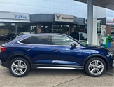 Audi Q3 Image 6