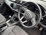 Audi Q3 Image 6
