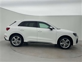 Audi Q3 Image 6