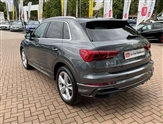 Audi Q3 Image 2