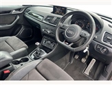 Audi Q3 Image 6