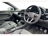 Audi Q3 Image 6