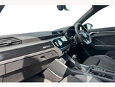 Audi Q3 Image 2