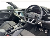 Audi Q3 Image 6