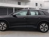 Audi Q4 e-tron Image 3