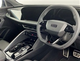 Audi Q5 Image 6