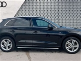 Audi Q5 Image 4