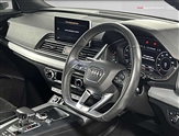 Audi Q5 Image 6