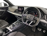 Audi Q5 Image 6