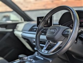 Audi Q5 Image 2
