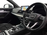 Audi Q5 Image 6