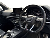 Audi Q5 Image 6