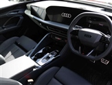 Audi Q5 Image 6