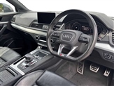 Audi Q5 Image 6