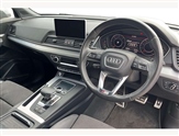 Audi Q5 Image 6