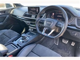 Audi Q5 Image 6