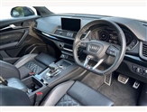 Audi Q5 Image 6