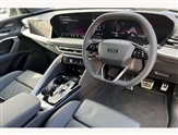 Audi Q5 Image 6